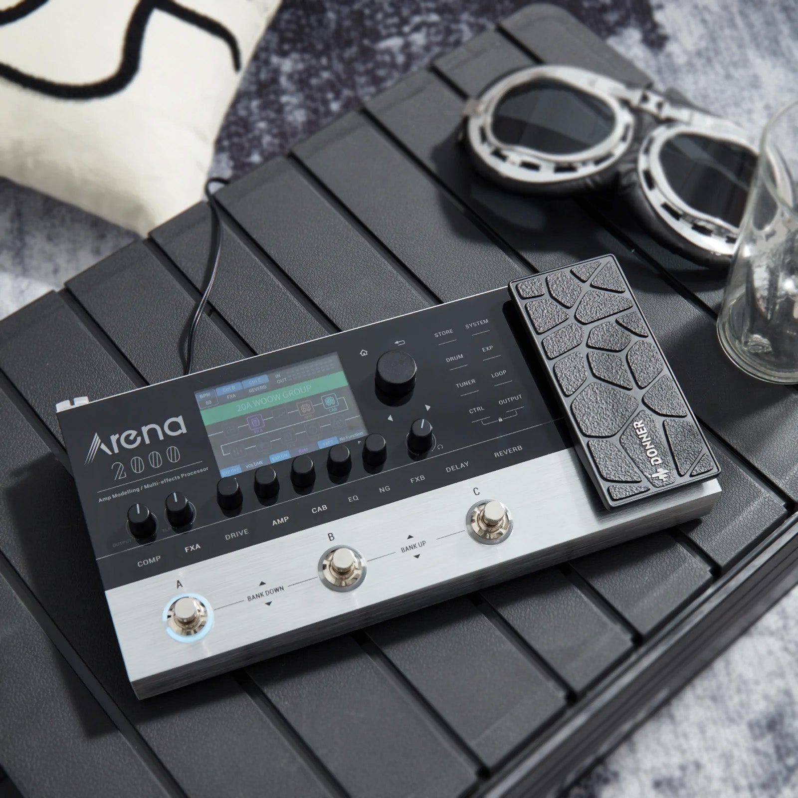 Donner Arena 2000: Multi-Effekt Pedal, 3.5